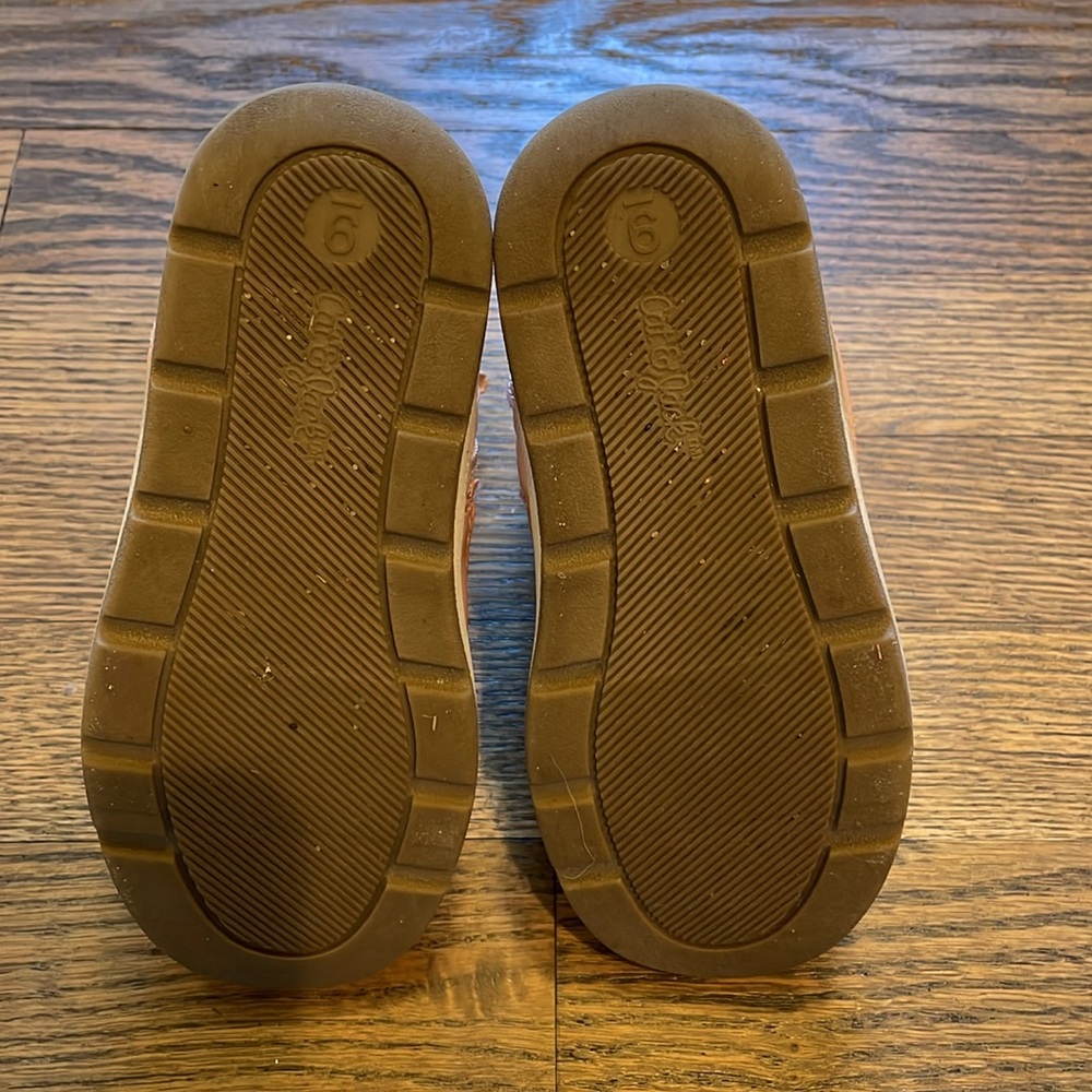 Warm Booties - Picture 3 of 3